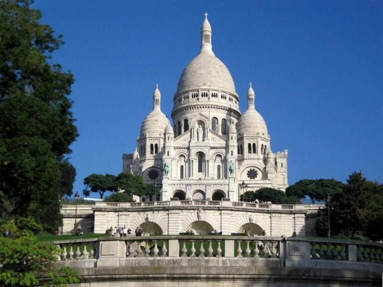 Sacré Coeur Montmartre Paris France beau temps